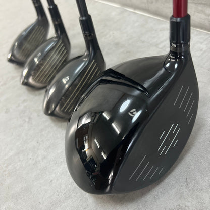 テーラーメイド　R9　メンズゴルフ　クラブセット　14本　右利き用　TaylorMade