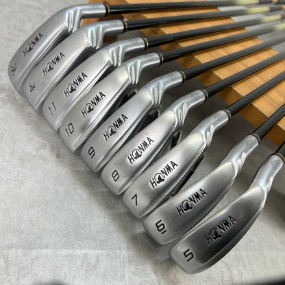 ホンマ　ベレス　MG702　メンズゴルフ　アイアンセット　9本　R　右利き用　HONMA　BERES　2STAR　スター　星