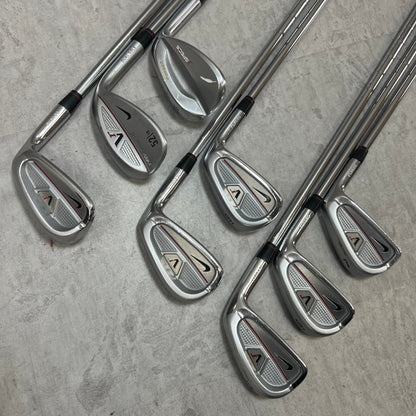 テーラーメイド ナイキ メンズゴルフ クラブセット 12本 右利き用 キャディバッグ付きTaylorMade NIKE