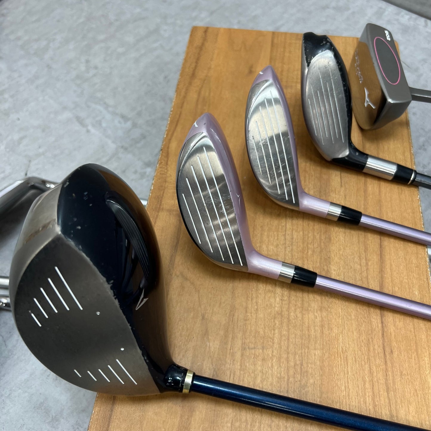ゼクシオ　ミズノ　レディースゴルフ　クラブセット　8本　L　右利き用　XXIO　Mizuno