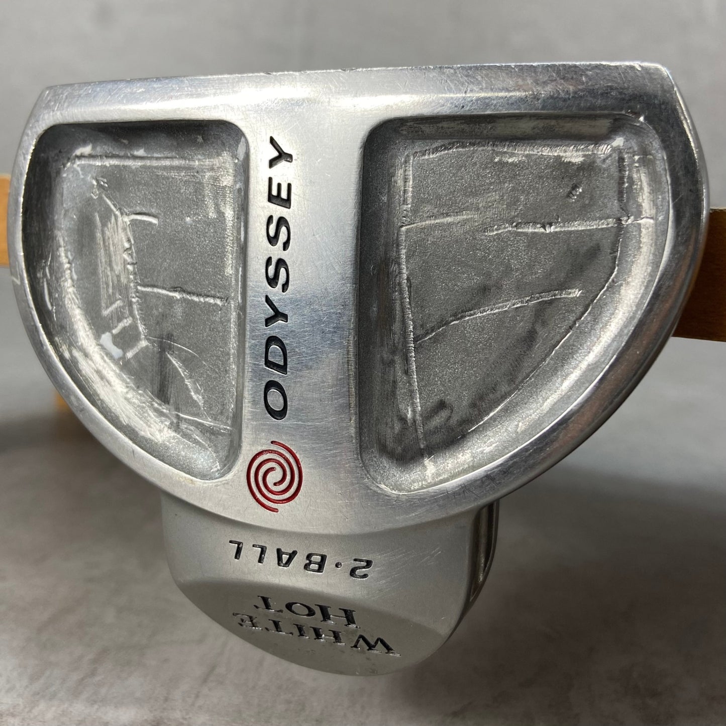 オデッセイ　ホワイトホット　２ボール　メンズゴルフ　パター　右利き用　ODYSSEY WHITE HOT センターシャフト