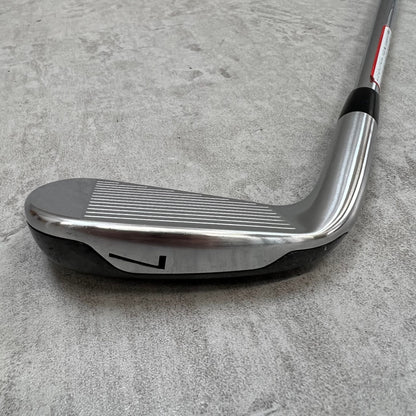 Titleist　タイトリスト	T-MB　718　メンズゴルフ　7番アイアン　D-2　S　右利き用