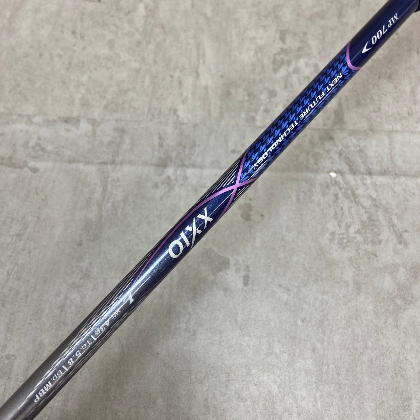 ゼクシオ　7代目　MP700　レディースゴルフ　ピッチングウェッジ　PW　L　右利き用　XXIO