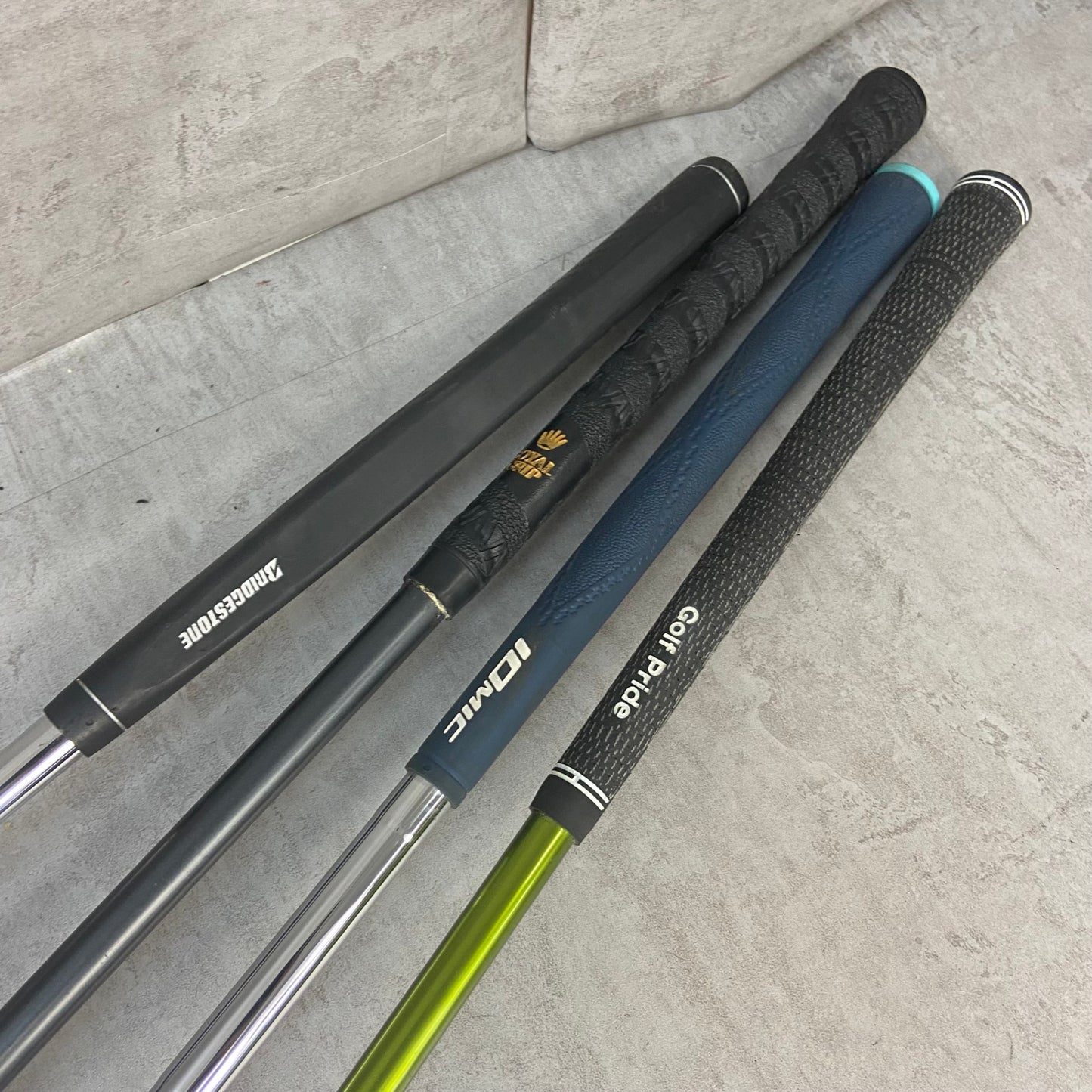 タイトリスト　プロギア　メンズゴルフ　クラブセット　12本　右利き用　Titleist　PRGR