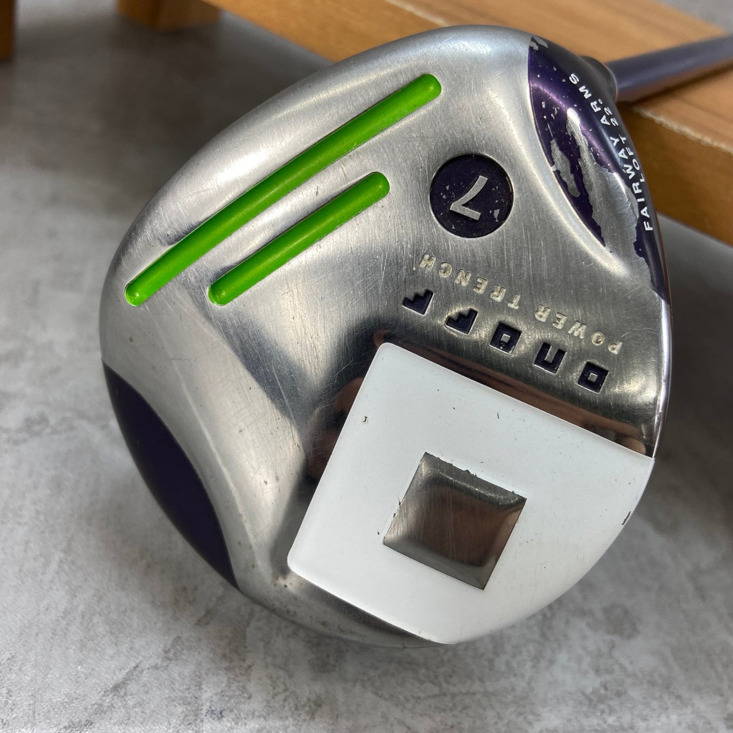 オノフ　フェアウェイアームズ　レディースゴルフ　7W　フェアウェイウッド　FW　A　右利き用　ONOFF　FAIRWAY　ARMS