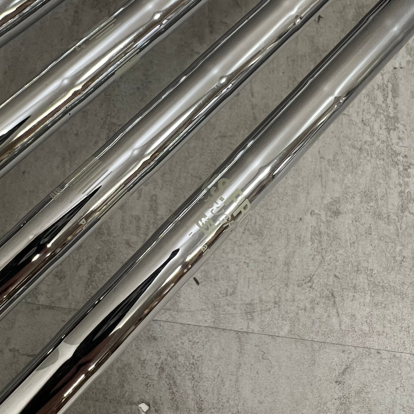 テーラーメイド　R11　メンズゴルフ　アイアンセット　6本　S　右利き用　TaylorMade