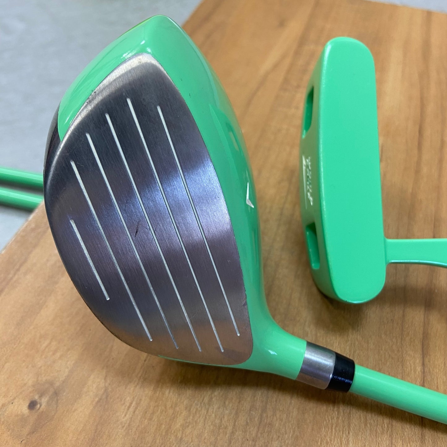 ワールドイーグル　ジュニアゴルフ　クラブセット　4本　右利き用　WORLD EAGLE　子供　小学生