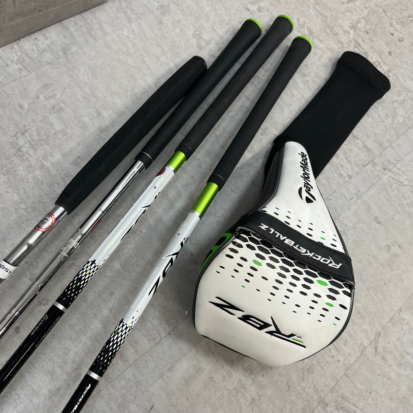 テーラーメイド メンズゴルフ クラブセット 12本 右利き用 TaylorMade