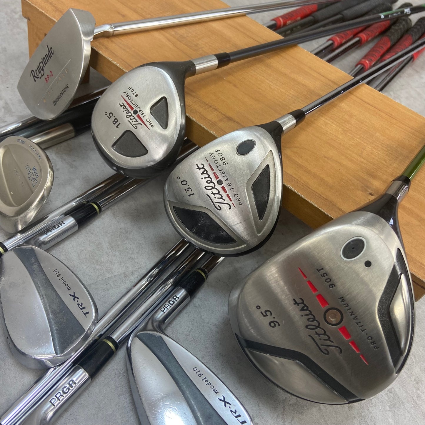 タイトリスト　プロギア　メンズゴルフ　クラブセット　12本　右利き用　Titleist　PRGR