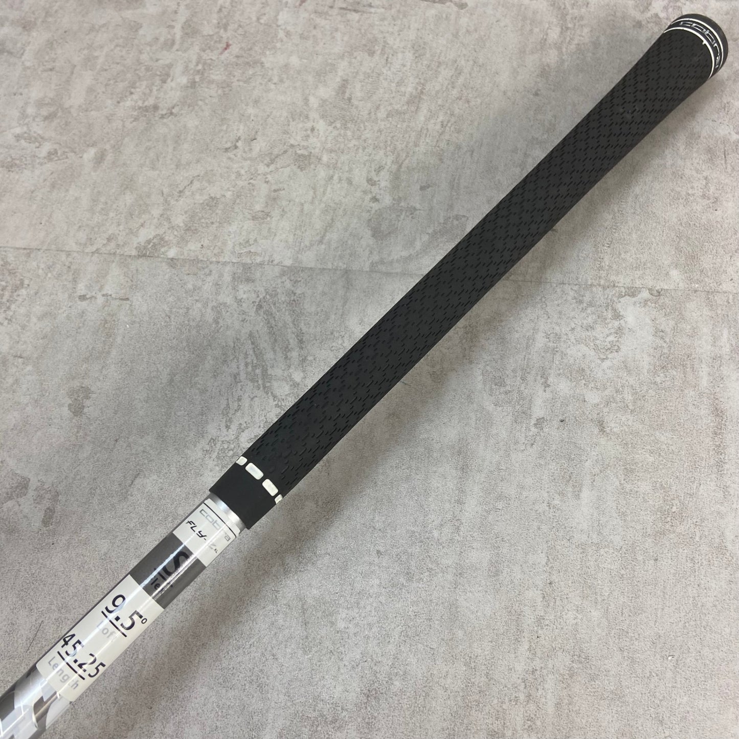 コブラ　FLY-Z XL　メンズゴルフ　ドライバー　9.5°　S　右利き用　Cobra　ヘッドカバー