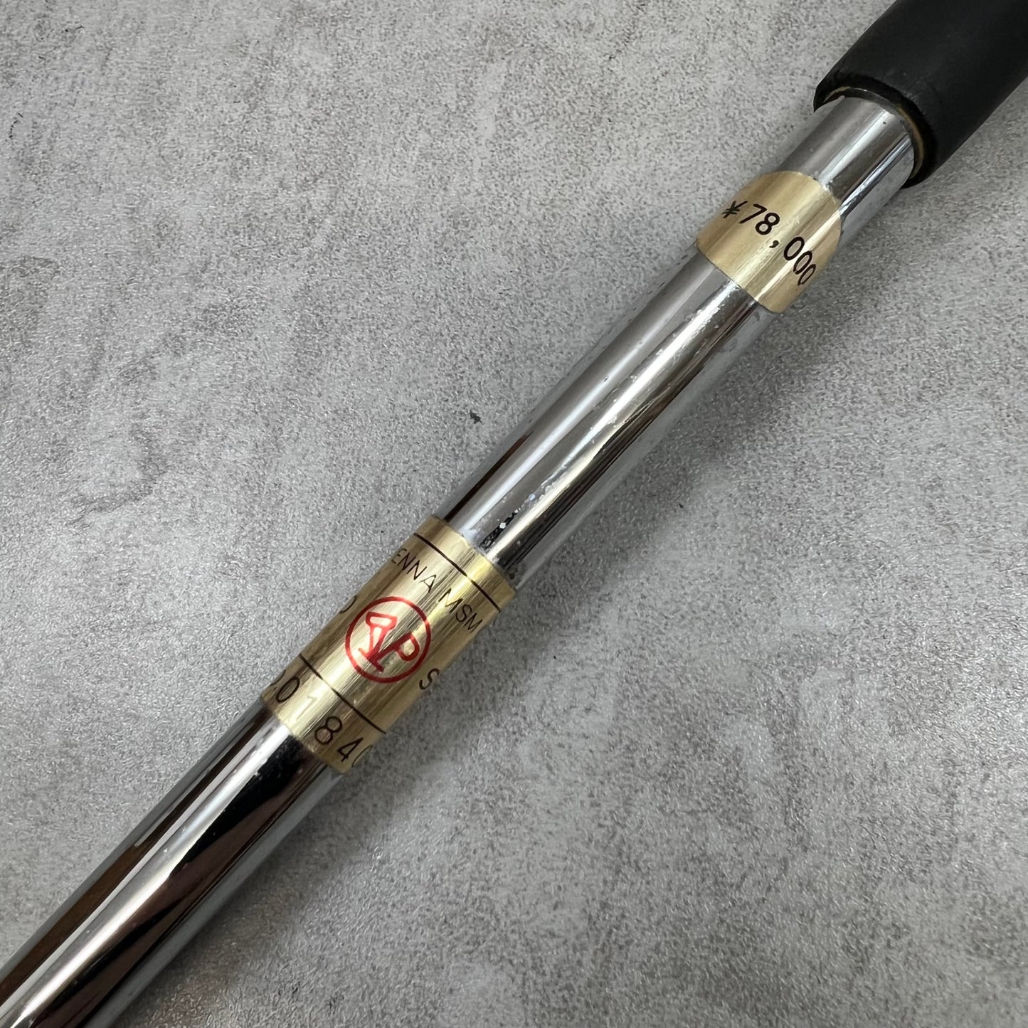 Toney Penna トニーペナ　M-TP302	メンズゴルフ　パター	ピン型　33インチ　右利き用