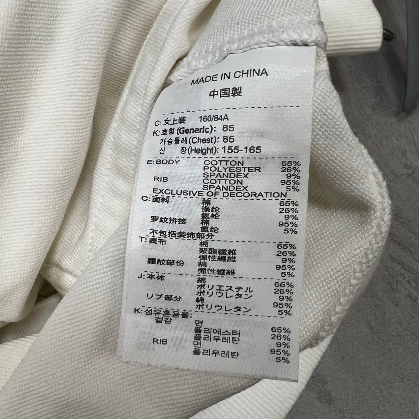 NIKE　レディースゴルフウェア　フルジップパーカー　Mサイズ　白　長袖トップス　ホワイト　ナイキ　アパレル