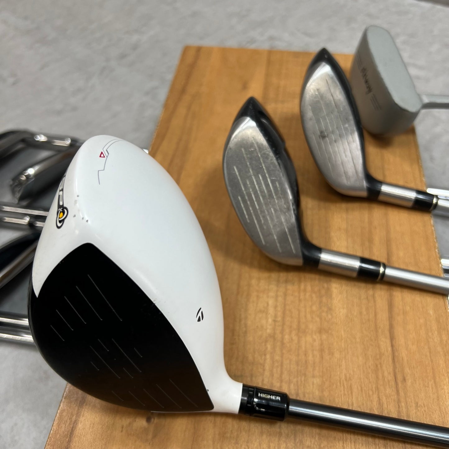 テーラーメイド　オノフ　メンズゴルフ　クラブセット　11本　右利き用　TaylorMade ONOFF
