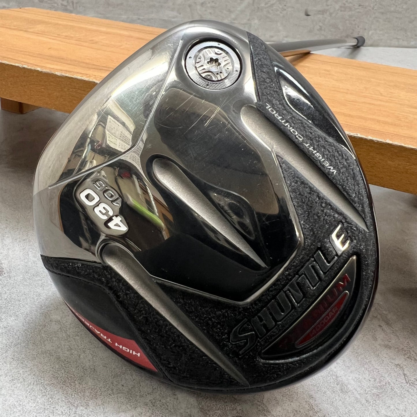 シャトル　i4000AR　メンズゴルフ　ドライバー　R　10.5°　右利き用　SHUTTLE