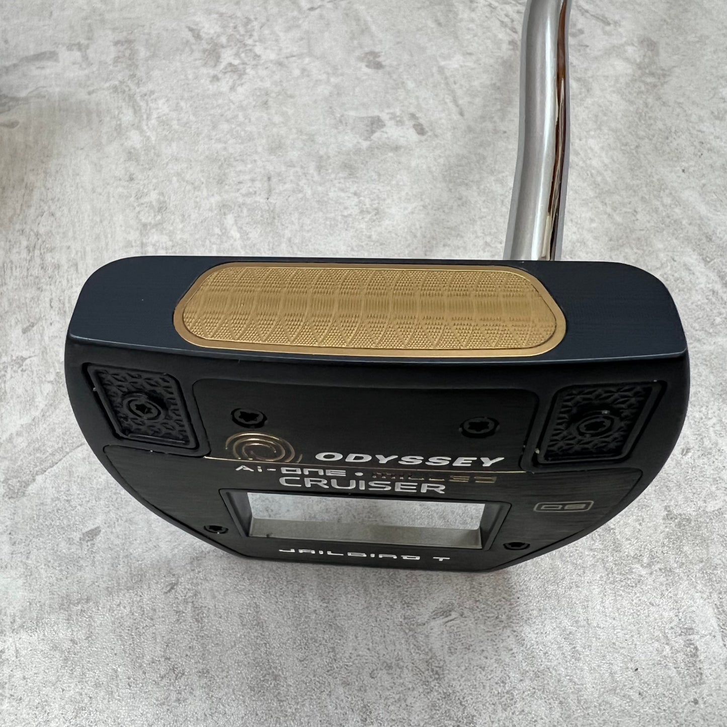 ODYSSEY　オデッセイ　Ai-ONE　ミルド　クルーザー　ジェイルバード	メンズゴルフ　中尺パター　ネオマレット	38.0インチ　右利き用