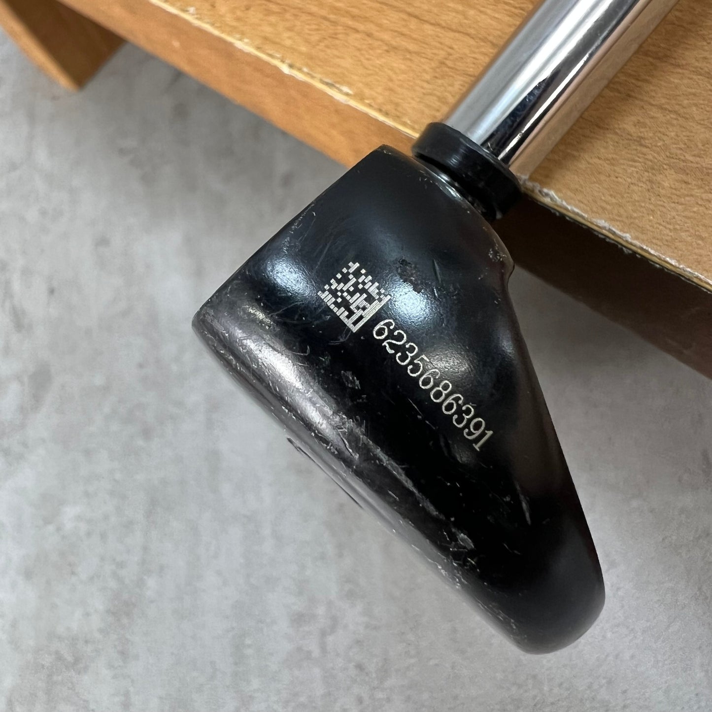 オデッセイ　METAL-X　5　メンズゴルフ　パター　右利き用　ODYSSEY　メタル
