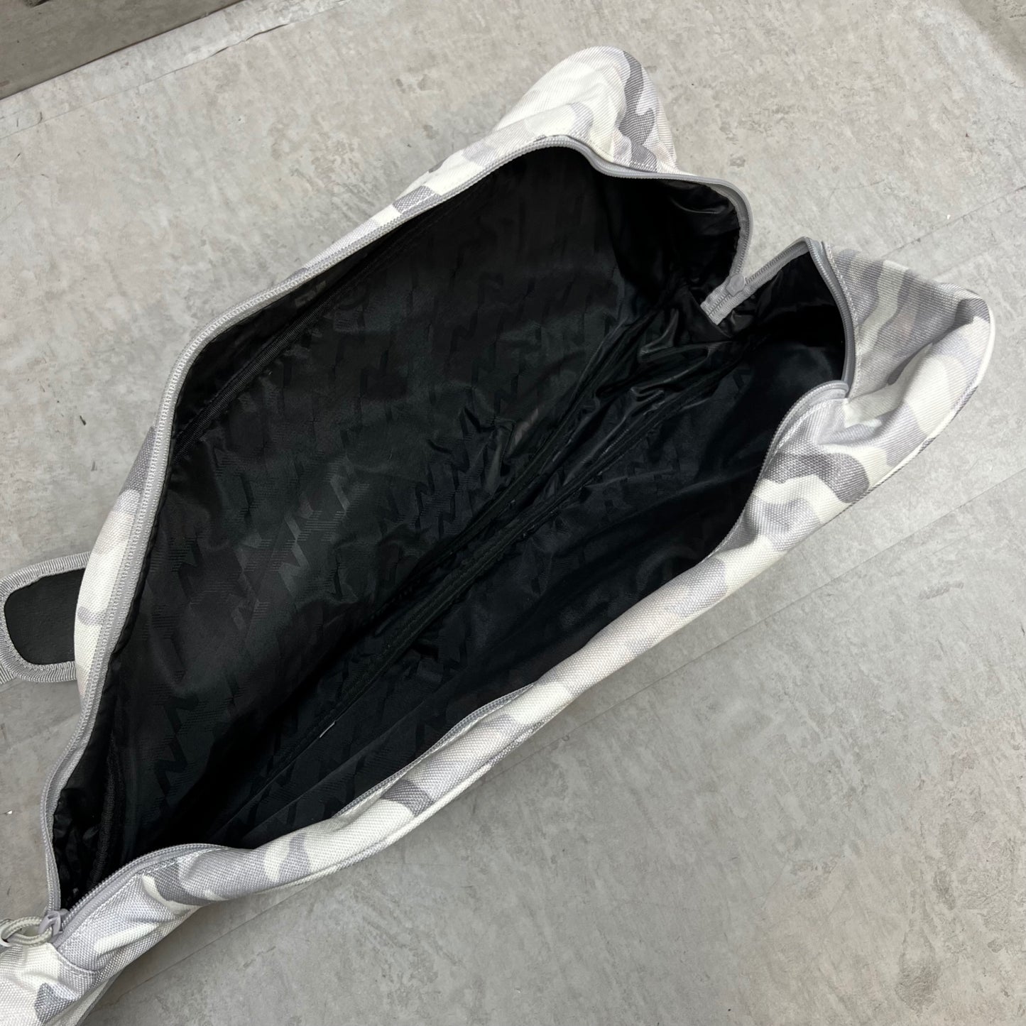 ZERO HALLIBURTON ゼロハリバートン ゴルフクラブケース ZHG-CB1 ホワイトカモフラ 46インチ対応 軽量0.8kg ショルダー付き