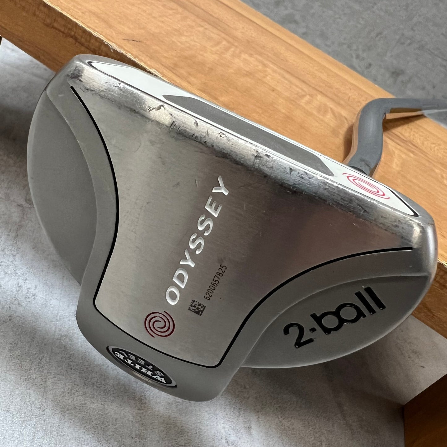 オデッセイ　ホワイトスチール　2ボール　メンズゴルフ　パター　右利き用　34インチ　ネオマレット　ODYSSEY WHITE STEEL