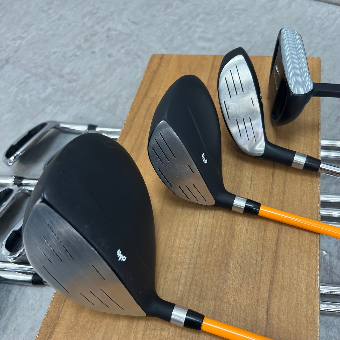 ワールドイーグル　アディダス　メンズゴルフ　クラブセット　11本　R　右利き用　WORLD EAGLE　adidas