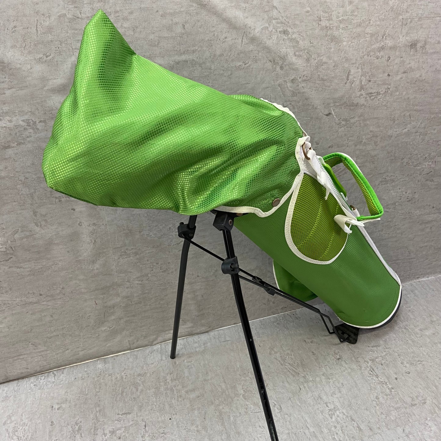 ワールドイーグル　ジュニアゴルフ　クラブセット　4本　右利き用　WORLD EAGLE　子供　小学生