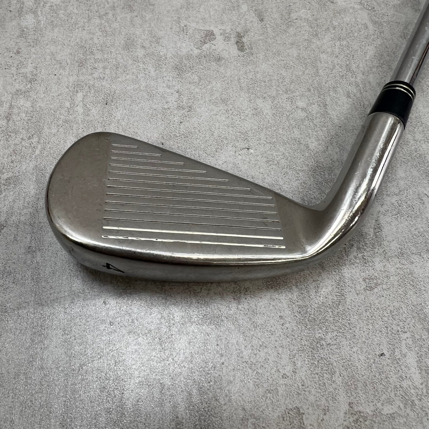 TaylorMade　テーラーメイド	BURNER　PLUS　バーナープラス　メンズゴルフ	4番アイアン　C-7　R　右利き用