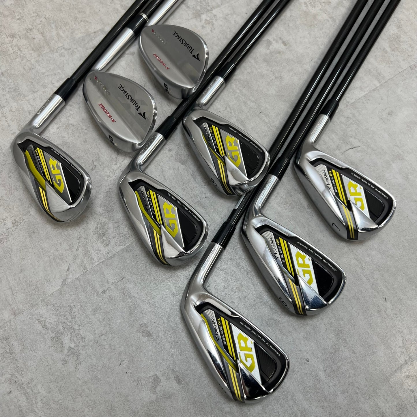 ブリヂストン　ツアーステージ　メンズゴルフ　クラブセット　13本　右利き用　BRIDGESTONE TOURSTAGE