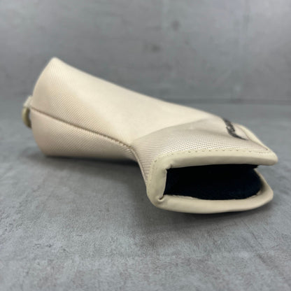 パーリーゲイツ　ゴルフクラブ用ヘッドカバー　パター　ピン型　ベージュ　PEARLY GATES