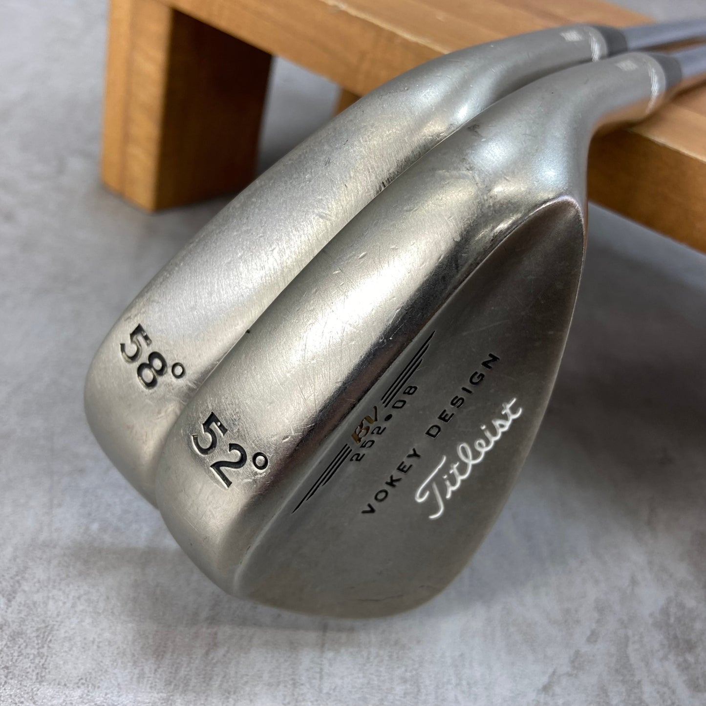 タイトリスト　ボーケイデザイン　メンズゴルフ　ウェッジセット　2本　S　右利き用　52°　58°　Titleist　VOKEY　DESIGN