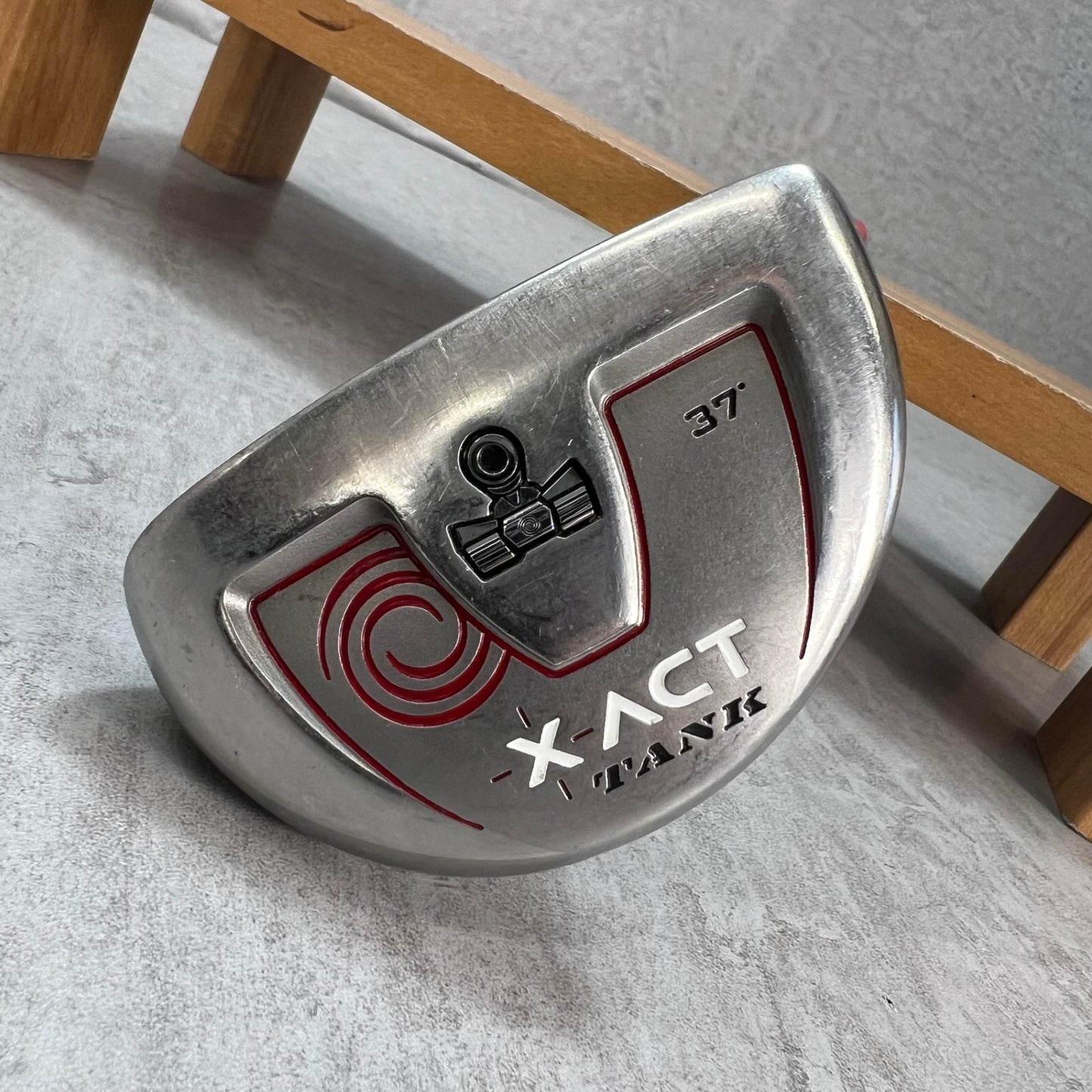 オデッセイ　XーACT　TANK　メンズゴルフ　チッパー　右利き用　ODYSSEY　ウェッジ