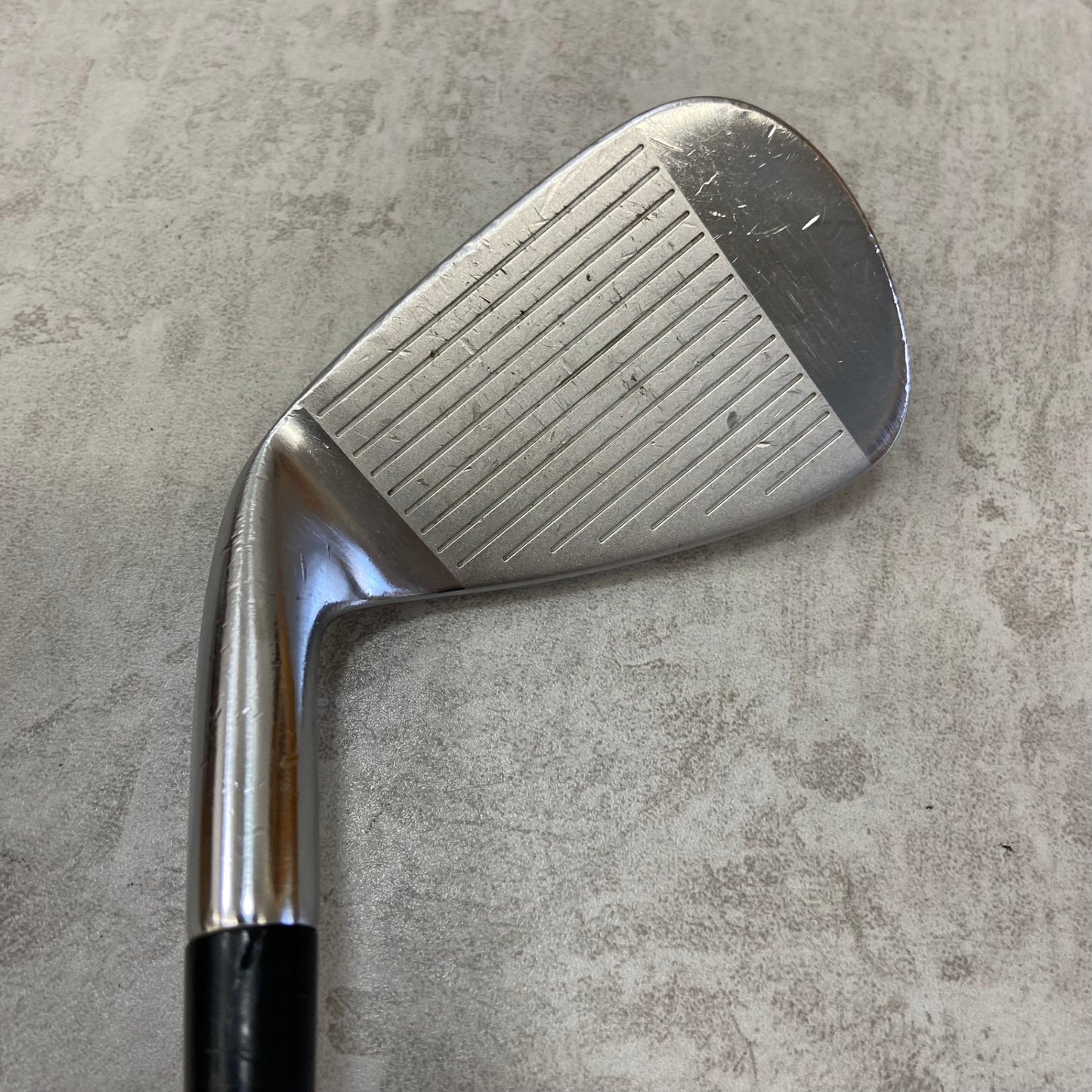 TaylorMade　テーラーメイド　Fグローレ　メンズゴルフ　AW　アプローチウェッジ　35.25インチ　D-2　R　右利き用
