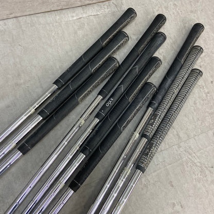 ゼクシオ　メンズゴルフ　クラブセット　15本　右利き用　XXIO