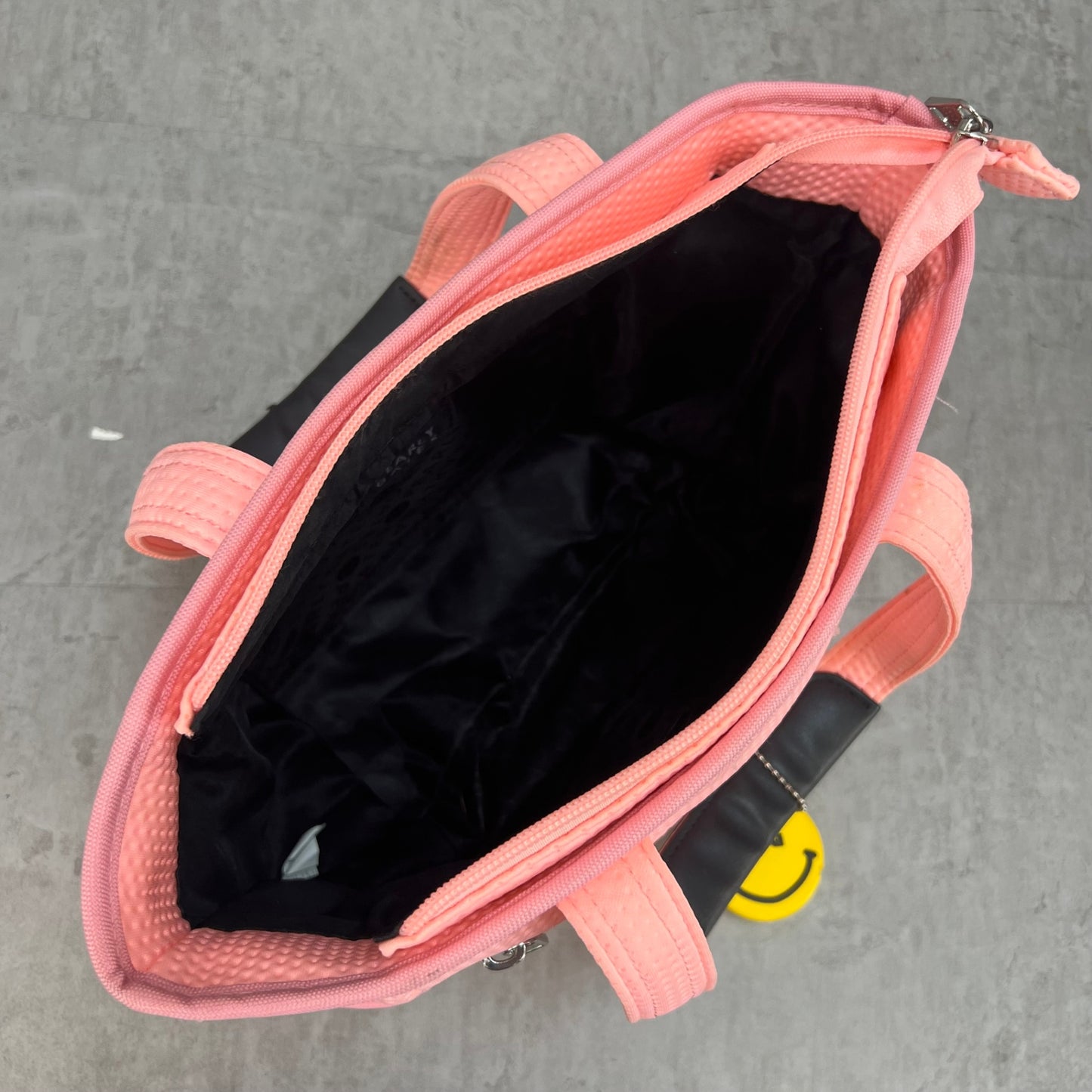 パーリーゲイツ　レディース　ゴルフラウンドバッグ　ピンク　ディンプル生地　カートバッグ　小物入れ　PEARLY GATES