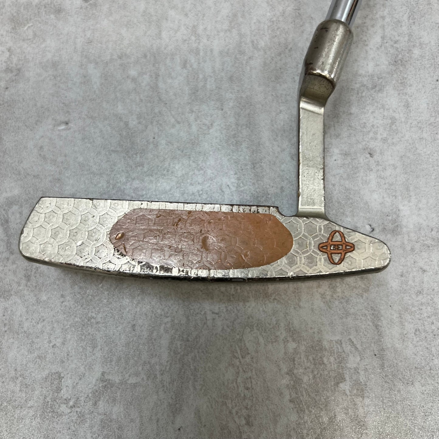 BETTINARDI　ベティナルディ　メンズゴルフ　パター　ピン型　クランク　33インチ　右利き用