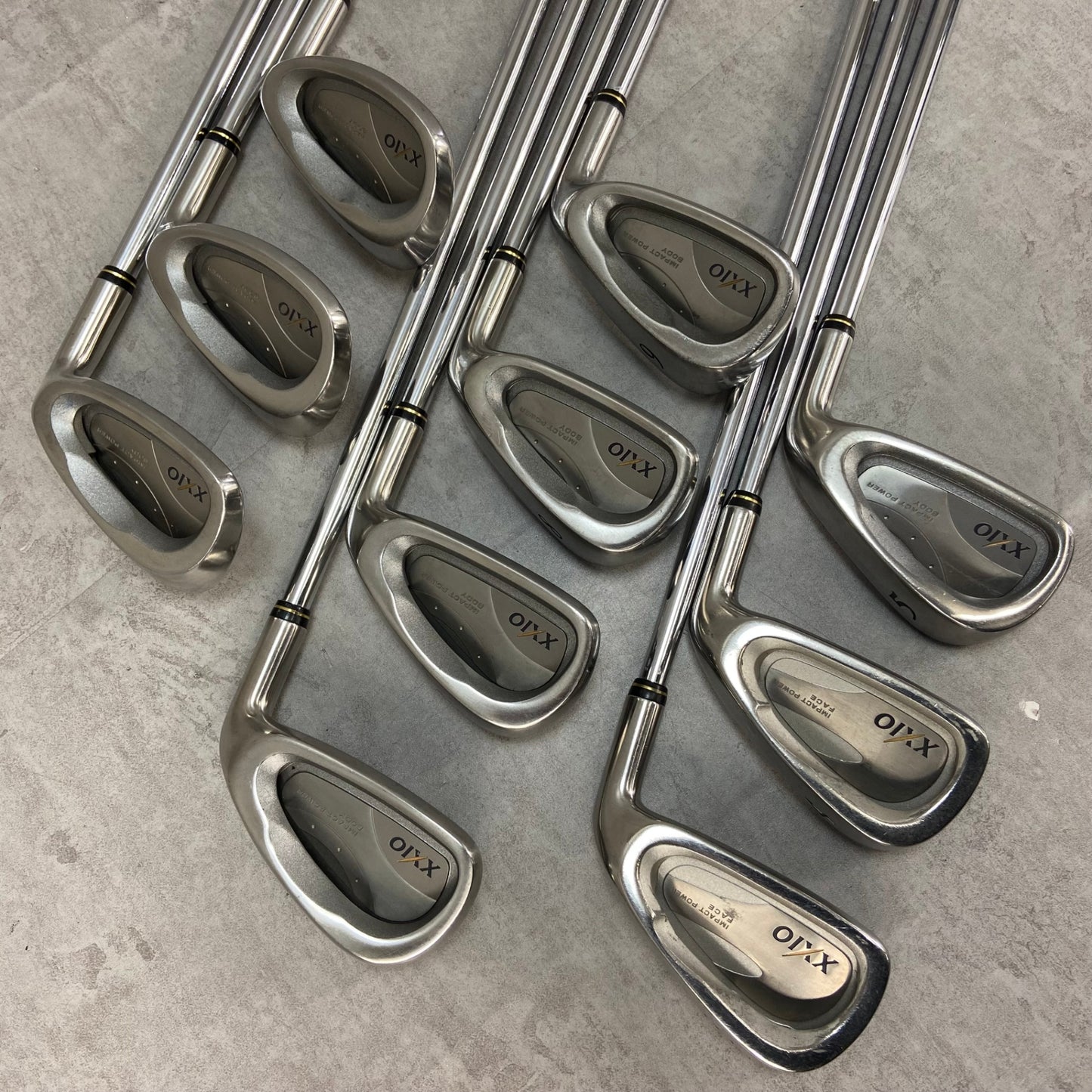 ゼクシオ　メンズゴルフ　クラブセット　15本　右利き用　XXIO