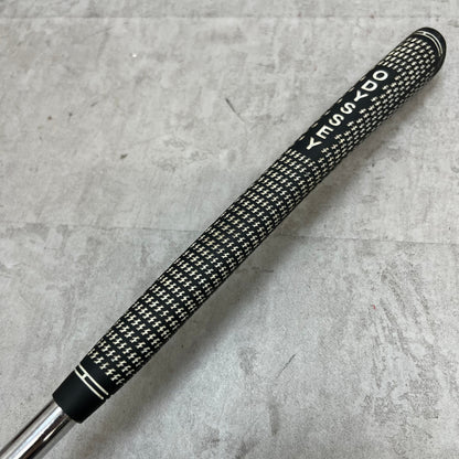 オデッセイ　ホワイトホット ♯2　メンズゴルフ　パター　右利き用　33インチ　ODYSSEY　WHITE HOT