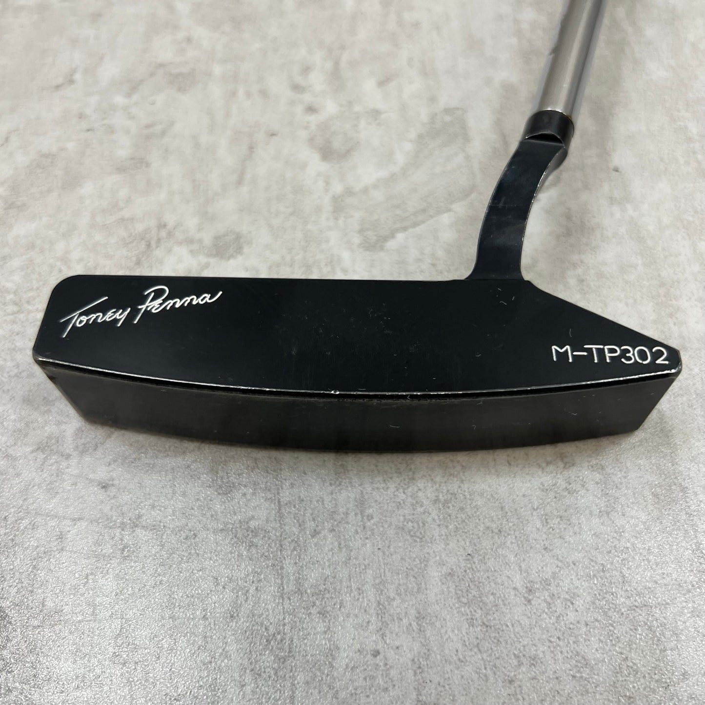 Toney Penna トニーペナ　M-TP302	メンズゴルフ　パター	ピン型　33インチ　右利き用