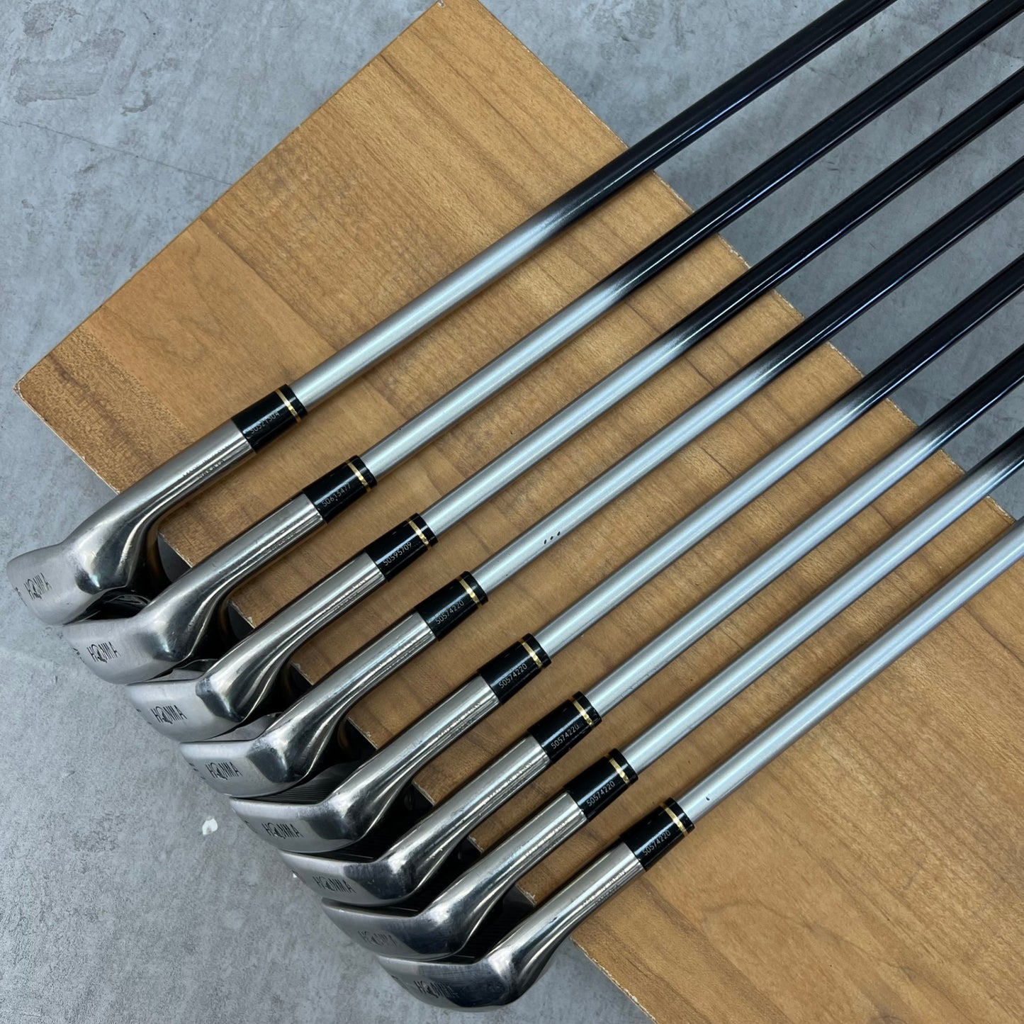 ホンマ　LB515　メンズゴルフ　アイアンセット　8本　右利き用　HONMA