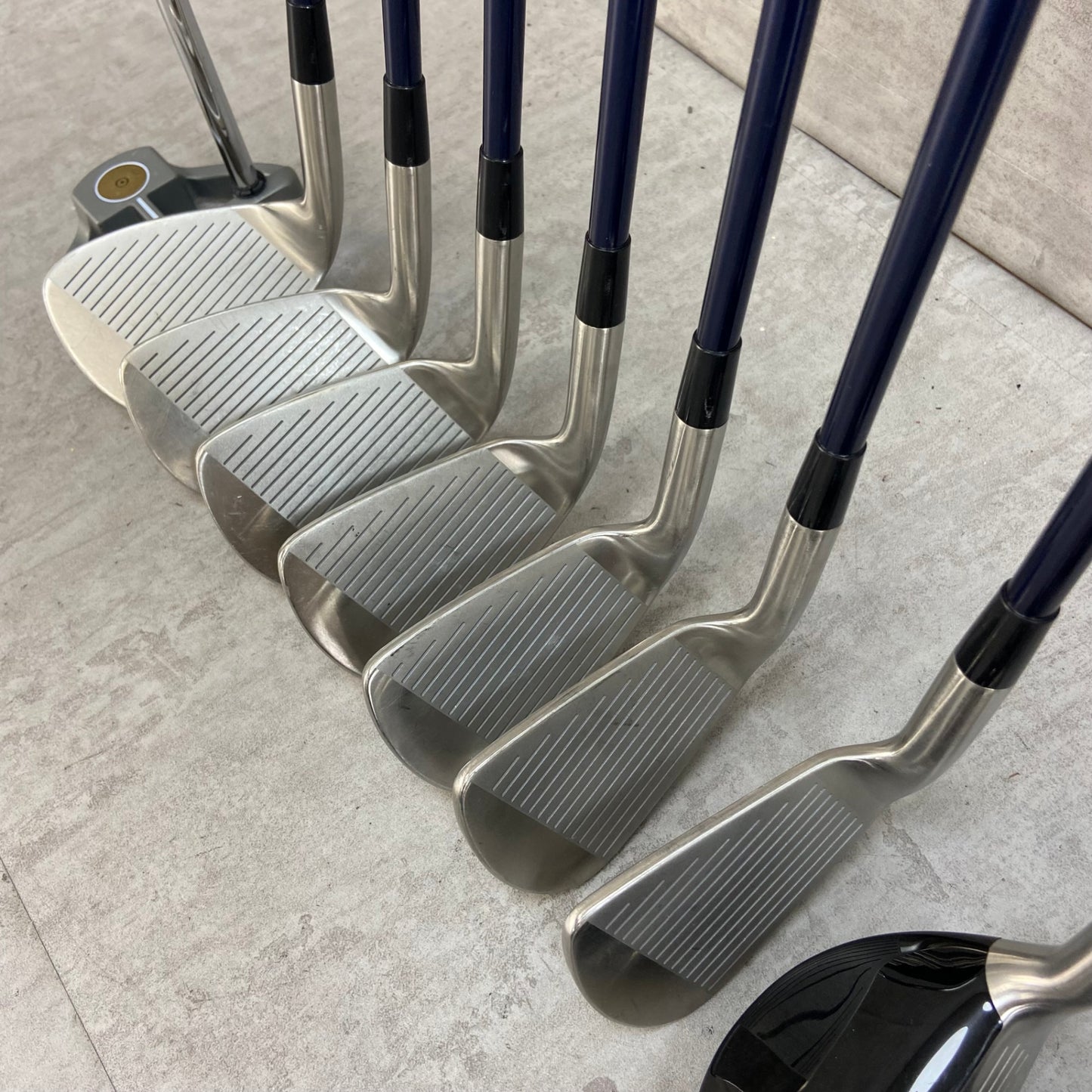 テーラーメイド　アディダス　メンズゴルフ　クラブセット　12本　右利き用　TaylorMade　adidas