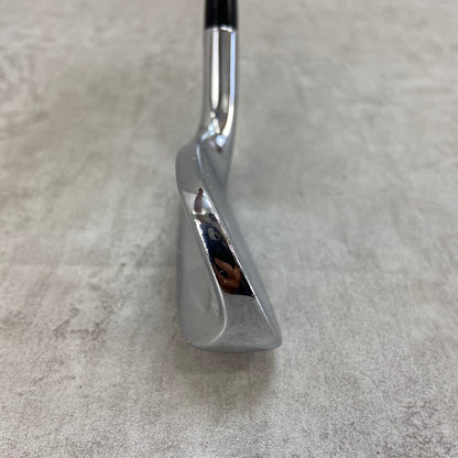 テーラーメイド　シムグローレ　レディースゴルフ　アイアン　7番　A 右利き用　TaylorMade　SIM GLOIRE