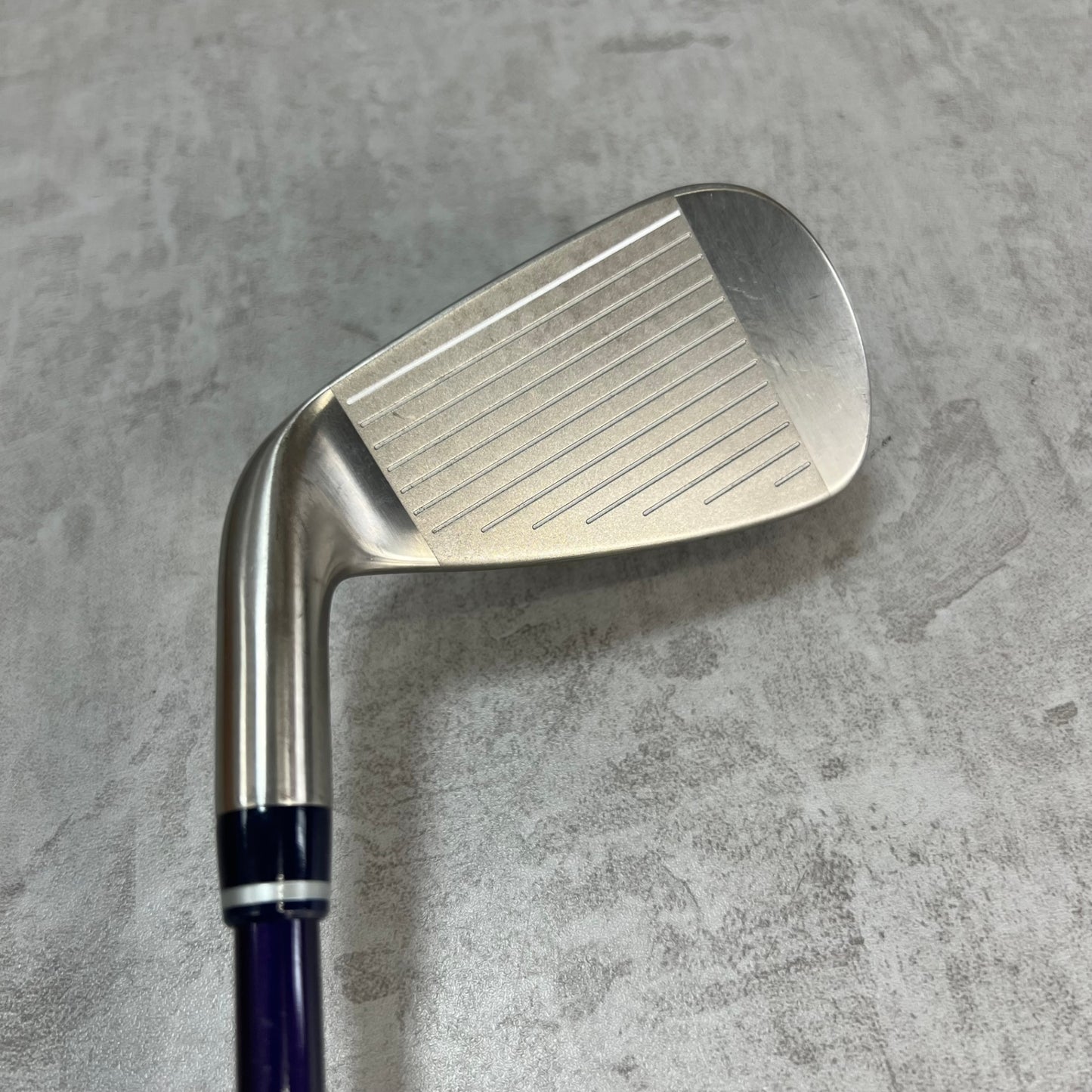 オノフ　レディースゴルフ　アイアン　6番　L 右利き用　ONOFF