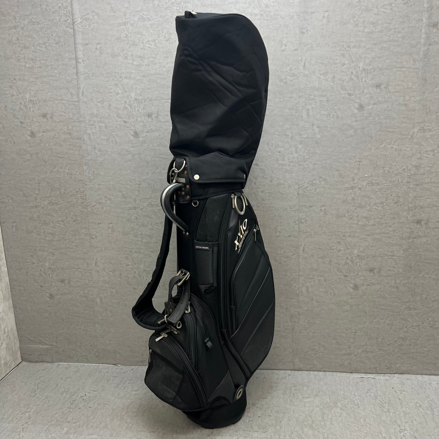 ゼクシオ　メンズゴルフ　クラブセット　14本　右利き用　XXIO ヘッドカバー