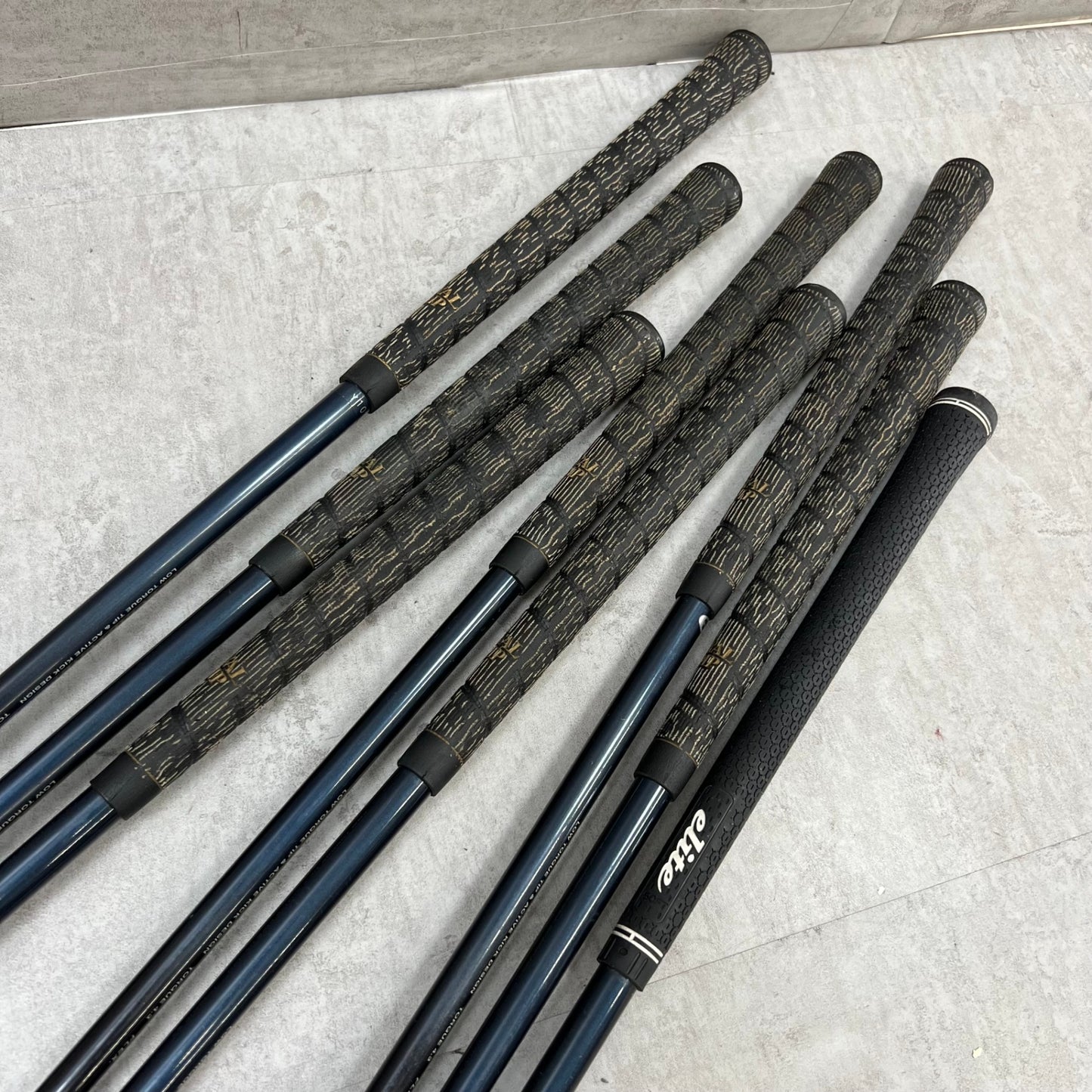 ミズノ　メンズゴルフ　クラブセット　12本　右利き用　Mizuno