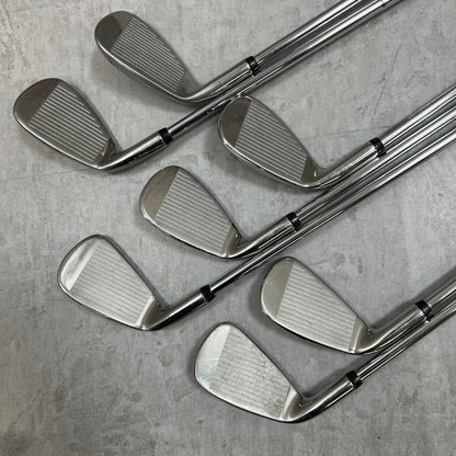 テーラーメイド　オノフ　メンズゴルフ　クラブセット　11本　右利き用　TaylorMade ONOFF