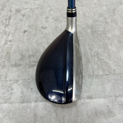 ゼクシオ　9代目　MP900　メンズゴルフ　4UT　R　右利き用　ユーティリティ　XXIO