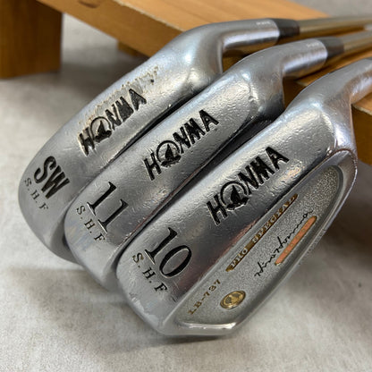HONMA GOLF　ホンマゴルフ　LB-737　PROSPECIAL　メンズゴルフ　ウェッジ　3本セット　10番アイアン　11番アイアン　SW　サンド　R　右利き用