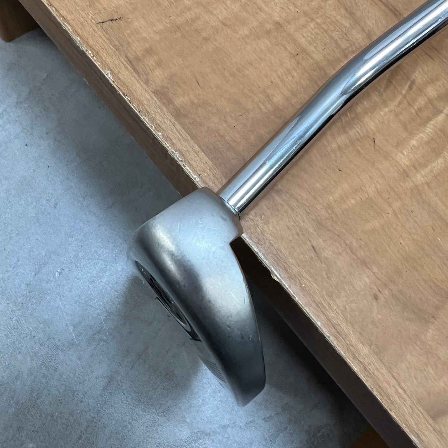 テーラーメイド　TPコレクション　バーウィック　メンズゴルフ　パター　右利き用　34インチ　マレット型　TaylorMade　TP COLLECTION BERWICK