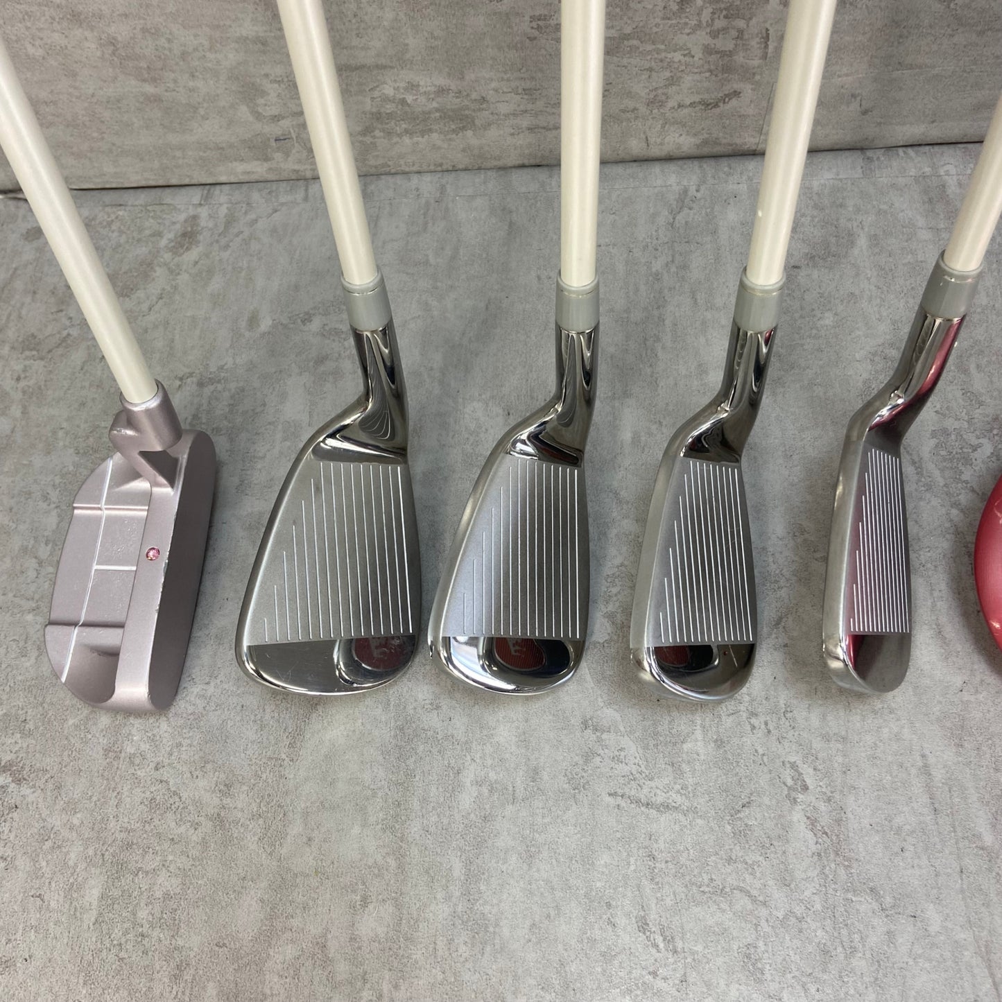 ウィルソン　ティアラ PS 　レディースゴルフ　クラブセット　8本　L　右利き用　Wilson　Tiara