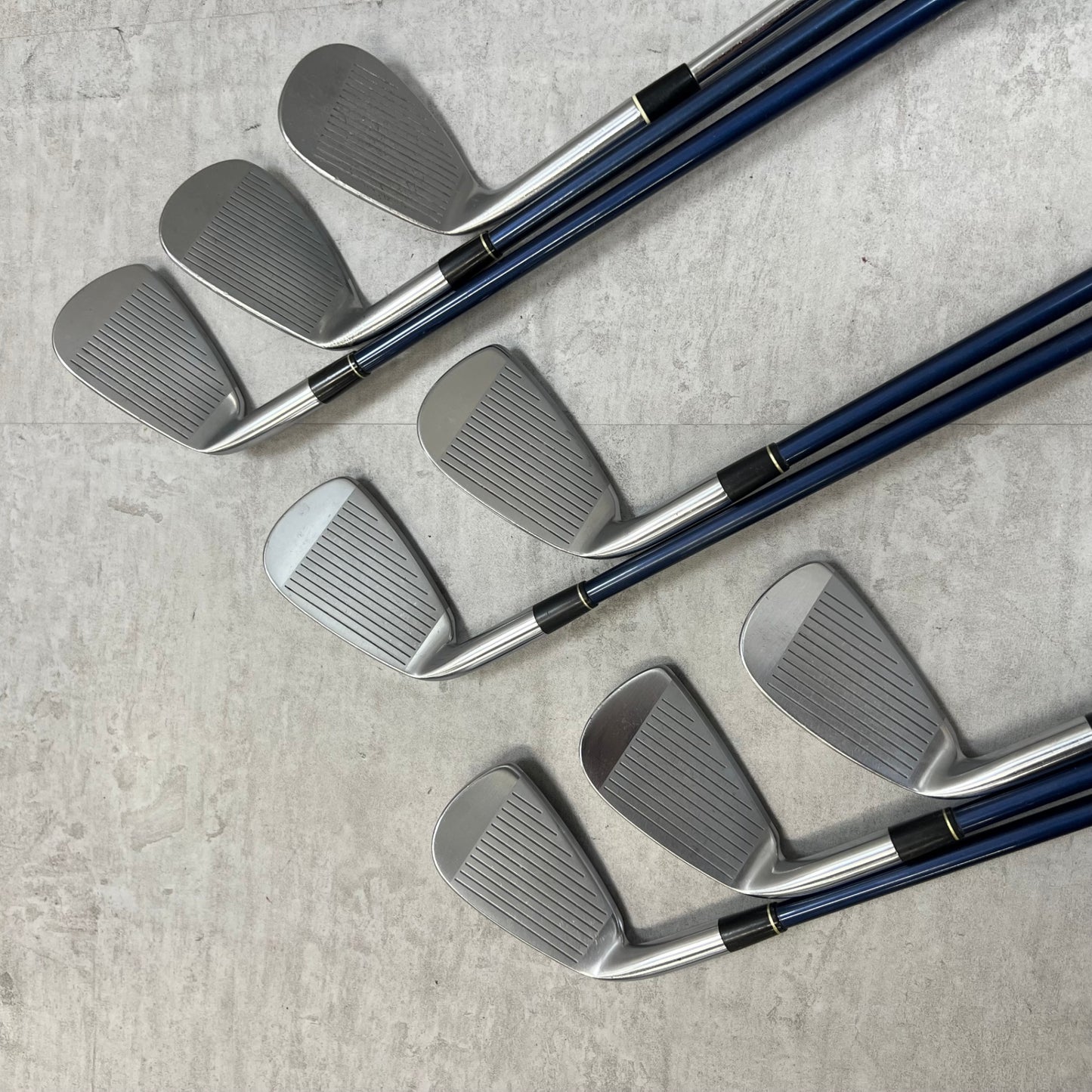 ミズノ  メンズゴルフ クラブセット 12本 右利き用 キャディバッグ付き MIZUNO