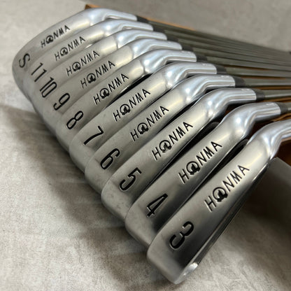 ホンマ　LB-606 4スター　メンズゴルフ　アイアンセット　10本　R　右利き用　HONMA　STAR　星