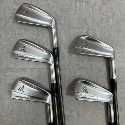 BRIDGESTONE ブリヂストン J's ジェイズ プロフェッショナル メンズゴルフ アイアンセット 3-SW 9本 右利き カーボン S
